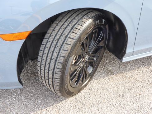 Used 2025 Honda Odyssey Sport-L image 19