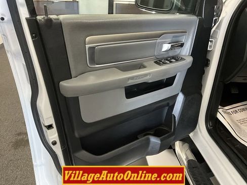 Used 2017 RAM 1500 Big Horn AWD/4WD image 11