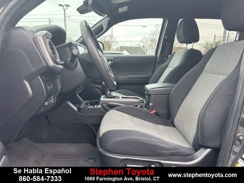 Used 2023 Toyota Tacoma TRD Sport image 14