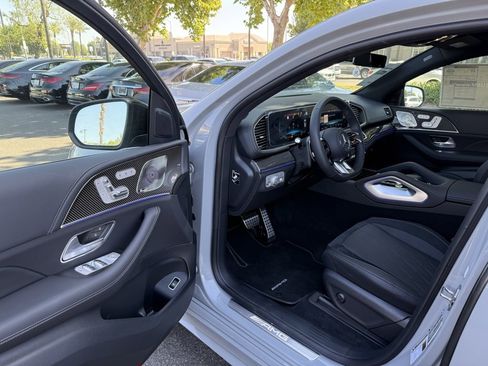 New 2025 Mercedes-Benz GLE 53 AMG 4MATIC Coupe image 7