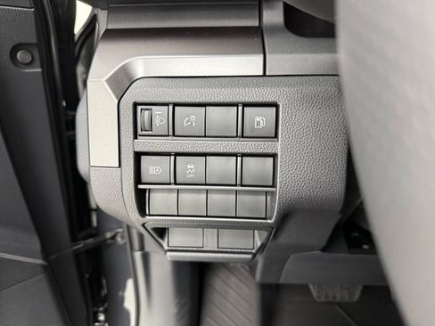 New 2026 Toyota 4Runner SR5 image 10