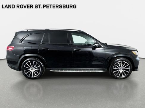 Used 2024 Mercedes-Benz GLS 580 4MATIC image 5