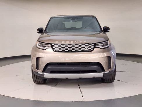 New 2026 Land Rover Discovery S AWD/4WD image 9