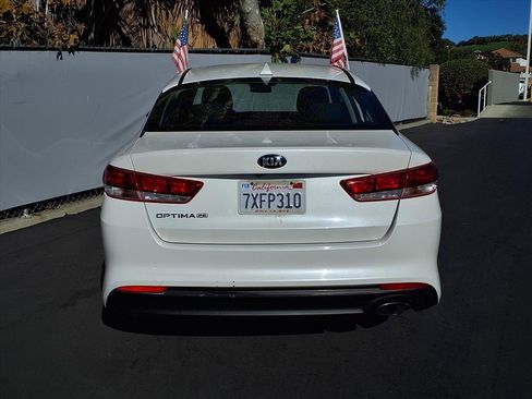 Used 2016 Kia Optima LX image 6