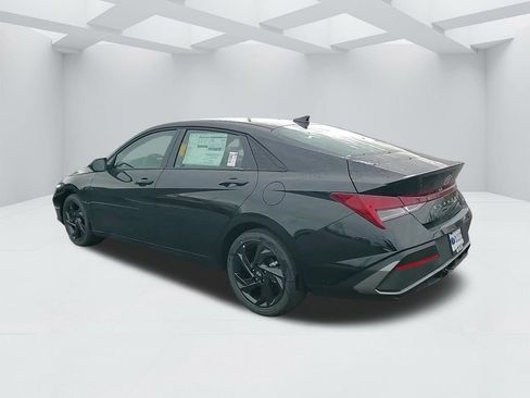 New 2026 Hyundai Elantra Sport image 7