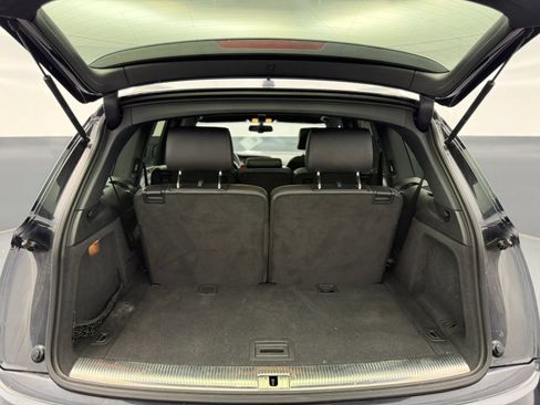 Used 2011 Audi Q7 TDI Prestige w/ Prestige Pkg AWD/4WD image 23