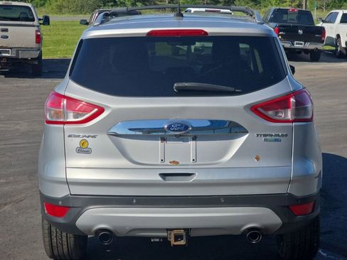 Used 2016 Ford Escape Titanium w/ Equipment Group 301A AWD/4WD image 5