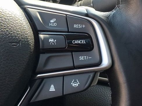 Certified 2022 Honda Accord Touring image 23
