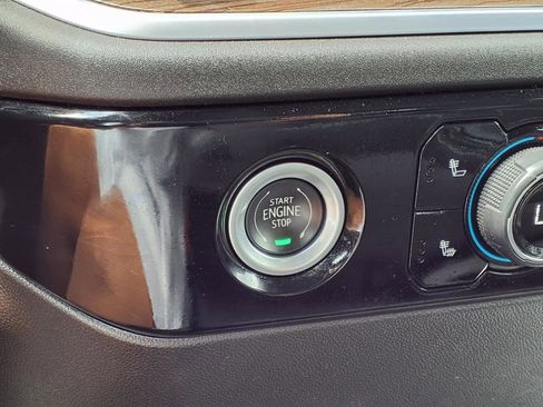 Used 2022 Chevrolet Silverado 1500 LT image 8