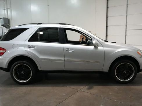 Used 2006 Mercedes-Benz ML 500 4MATIC image 4