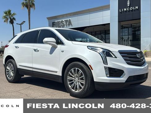 Used 2019 Cadillac XT5 Luxury FWD image 1