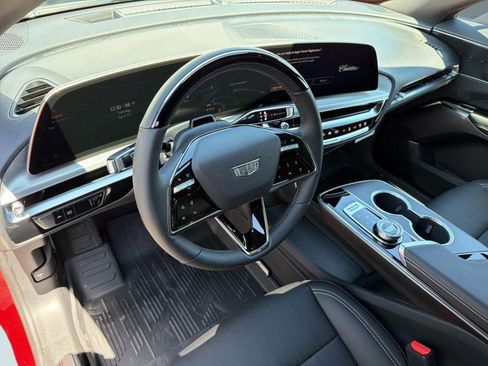 New 2026 Cadillac Lyriq Sport w/ LPO, Floor Liner Package RWD image 4
