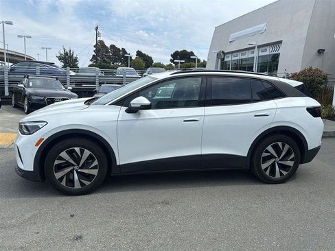Used 2024 Volkswagen ID.4 2WD image 9