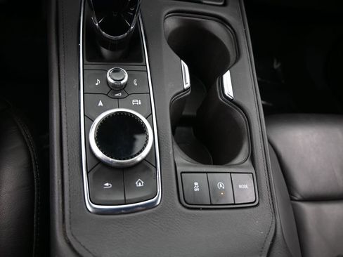 Used 2024 Cadillac XT4 Premium Luxury image 28