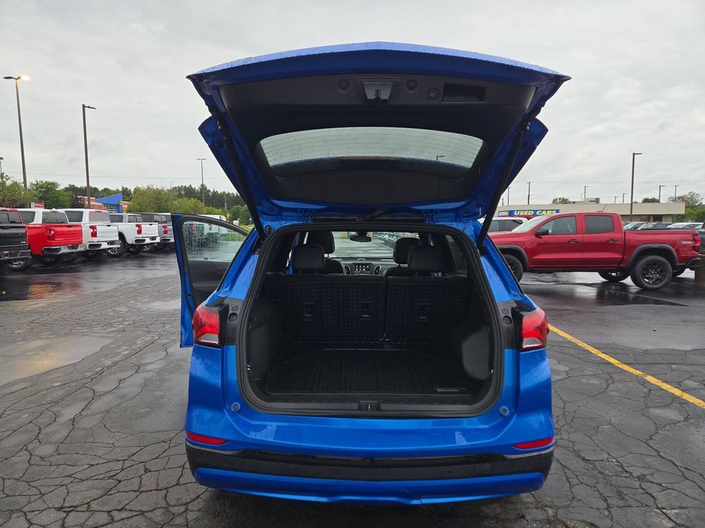Used 2024 Chevrolet Equinox RS w/ LPO, Floor Liner Package AWD/4WD image 22