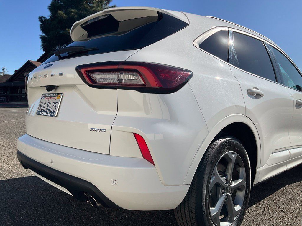 Used 2024 Ford Escape ST-Line Select w/ Tech Pack #1 AWD/4WD image 74
