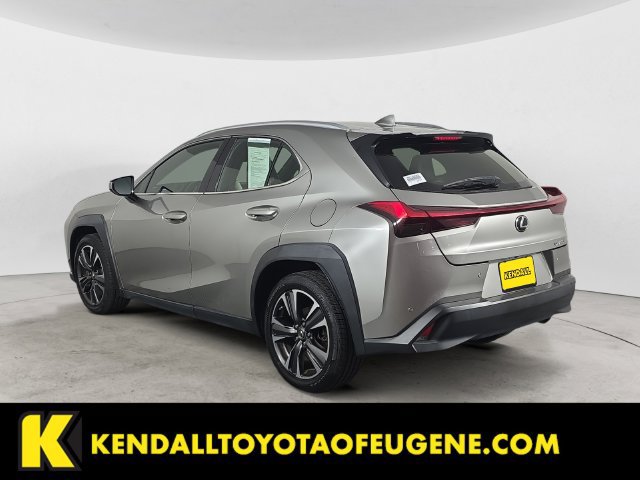 Used 2019 Lexus UX 200 FWD image 7