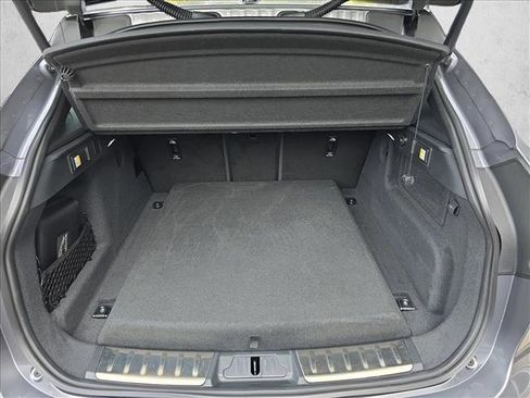 Certified 2025 Jaguar F-PACE R-Dynamic S image 12