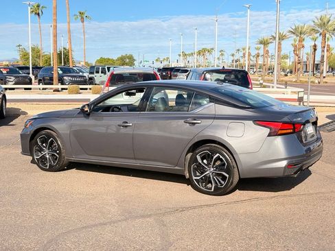 Certified 2025 Nissan Altima 2.5 SR AWD/4WD image 4