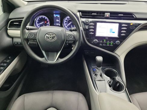 Used 2020 Toyota Camry LE FWD image 22