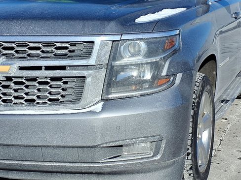 Used 2019 Chevrolet Suburban LT w/ Luxury Package image 29