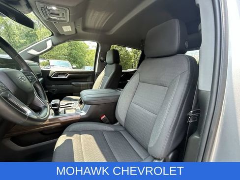 Certified 2023 Chevrolet Silverado 1500 RST AWD/4WD image 19
