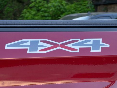 Used 2019 Chevrolet Silverado 1500 LT image 34