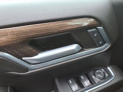 Certified 2022 Chevrolet Silverado 1500 LT image 15