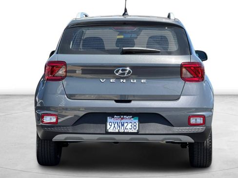 Certified 2026 Hyundai Venue SEL FWD image 6