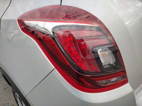 Used 2021 Buick Encore Preferred image 20