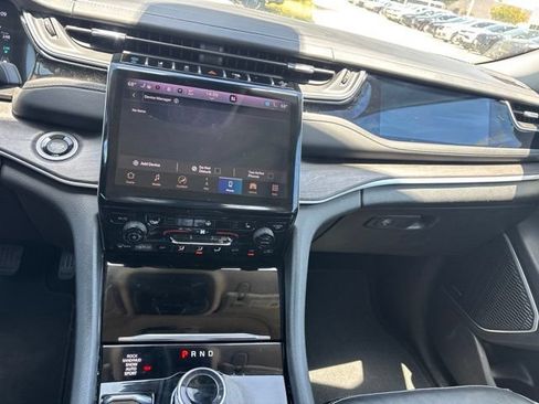 Used 2022 Jeep Grand Cherokee Limited 4xe AWD/4WD image 14