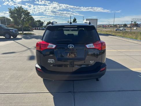 Used 2015 Toyota RAV4 XLE image 4