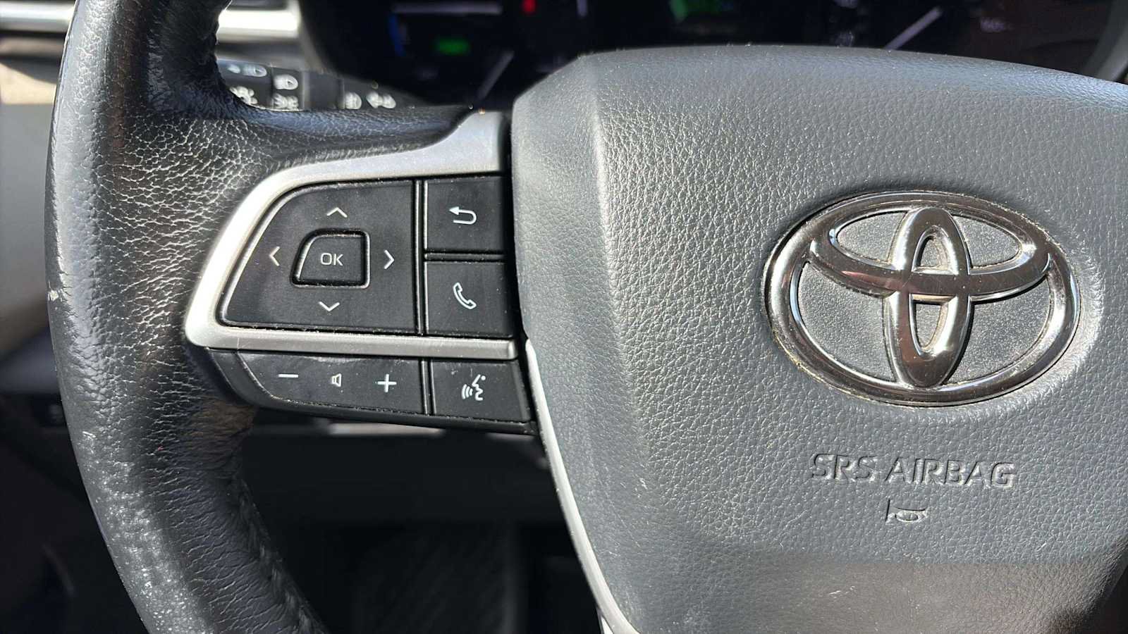 Used 2021 Toyota Sienna XLE AWD/4WD image 27