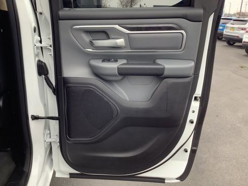 Used 2019 RAM 1500 Big Horn image 32