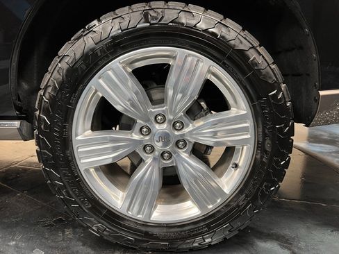 Used 2024 Ford Expedition King Ranch image 31