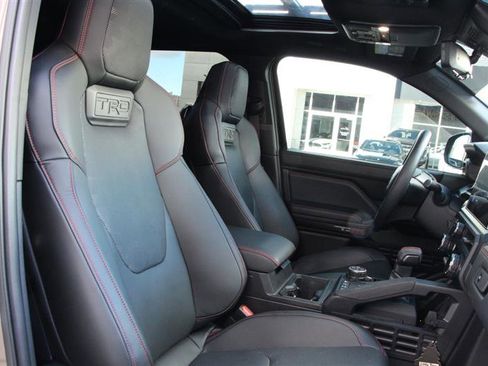 Used 2025 Toyota Tacoma TRD Pro image 21