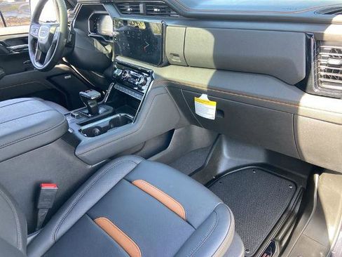 Used 2026 GMC Sierra 1500 AT4 w/ Technology Package image 25