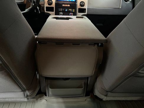 Used 2011 Ford F150 XLT w/ XLT Chrome Pkg AWD/4WD image 36
