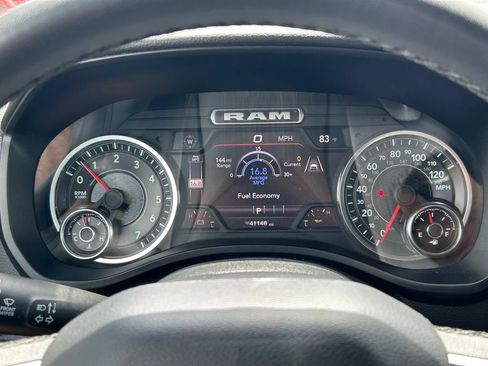 Used 2025 RAM 1500 Big Horn AWD/4WD image 34