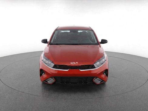 Used 2022 Kia Forte GT-Line w/ GT-Line Technology Package FWD image 2