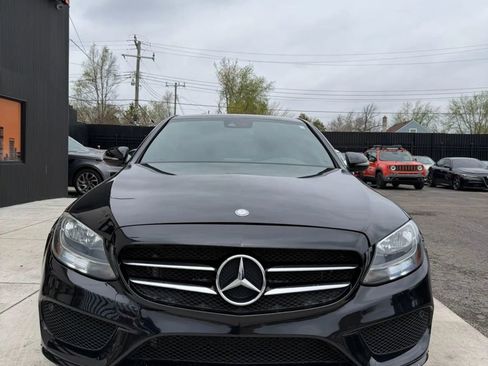 Used 2017 Mercedes-Benz C 300 4MATIC Sedan image 4