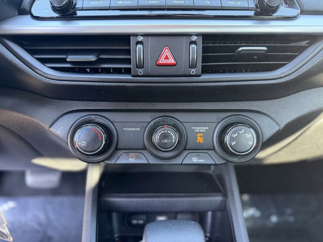 Certified 2024 Kia Forte LXS w/ LXS Technology Package FWD image 25