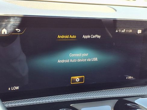 Used 2023 Mercedes-Benz CLA 250 image 32