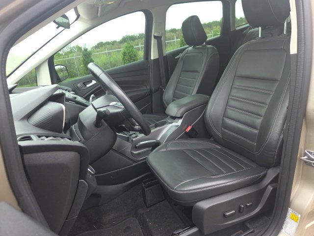 Used 2018 Ford C-MAX SE w/ Equipment Group 202A FWD image 24