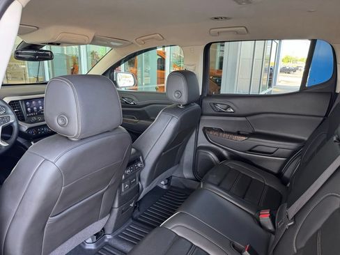 Used 2023 GMC Acadia Denali AWD/4WD image 23