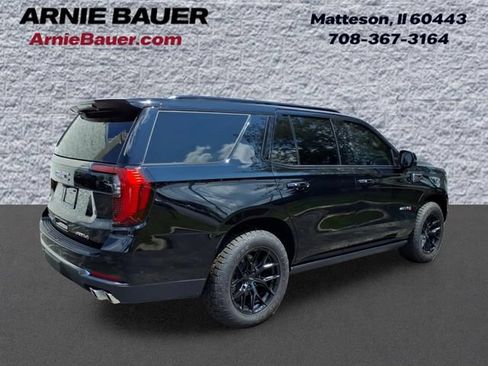 Used 2026 GMC Yukon AT4 w/ AT4 Premium Plus Package AWD/4WD image 7