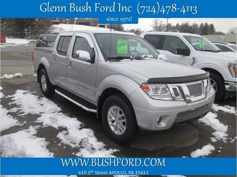 Used 2019 Nissan Frontier SV image 1