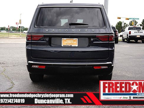 Certified 2023 Jeep Wagoneer 2WD w/ Convenience Group I image 4