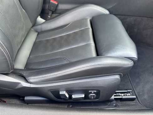 Used 2023 BMW M4 xDrive Competition image 28