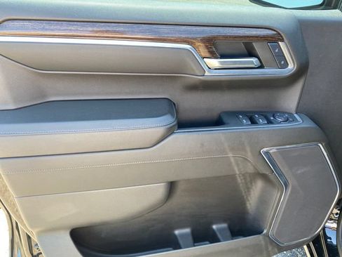 Certified 2024 GMC Sierra 1500 Elevation AWD/4WD image 17